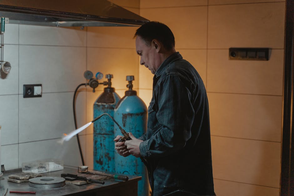 fixing plumbing leaks